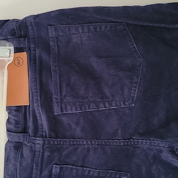 Vineyard Vines Navy Corduroy - Picture 6 of 7